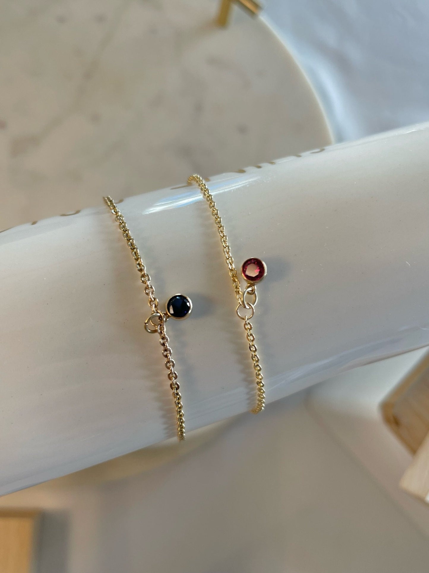 14K Goldfilled Sapphire Garnet Dangle Bracelet