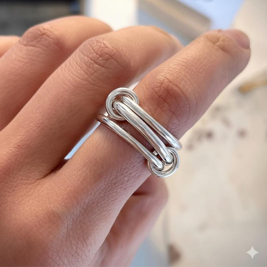 Sterling Silver Interlocking Rings: Heavy Fit Statement Ring (R52)
