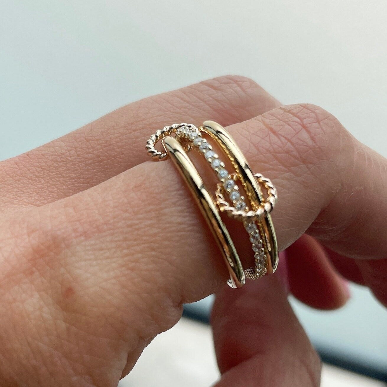 14KGF Gold Multi-Link Ring: Sia Ring Chunky Interlocking Statement Ring (R4)