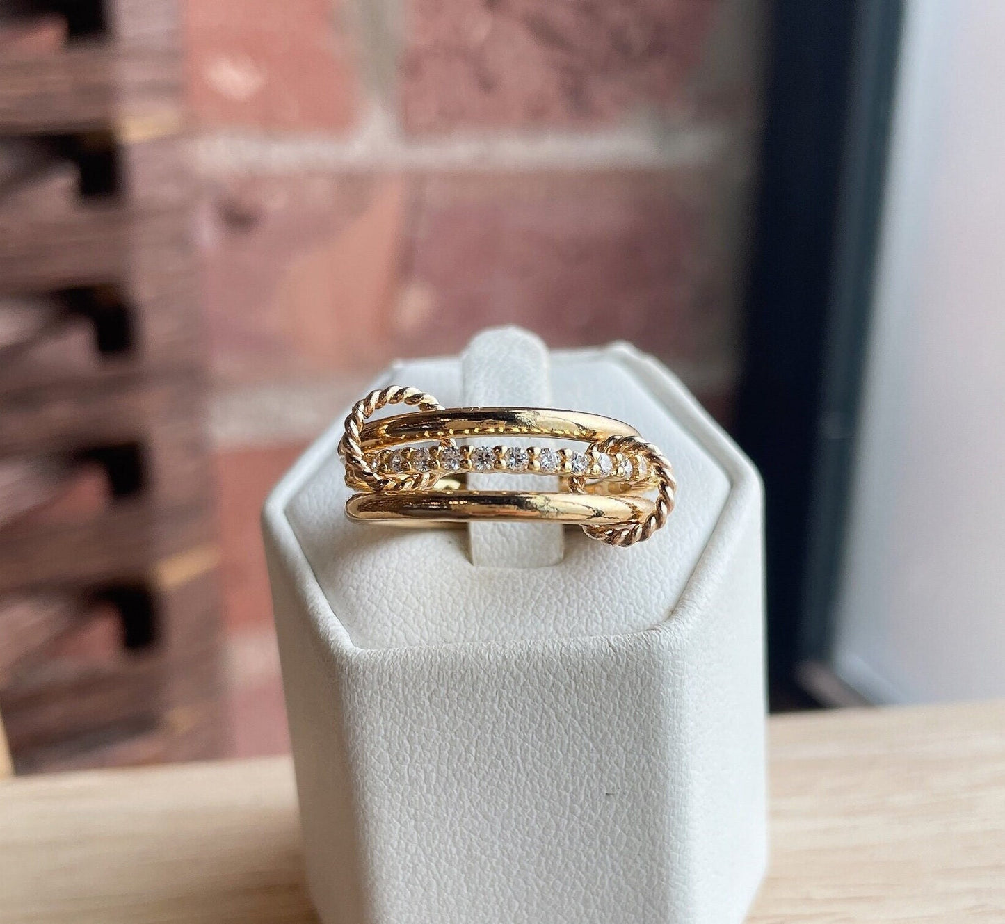 14KGF Gold Multi-Link Ring: Sia Ring Chunky Interlocking Statement Ring (R4)