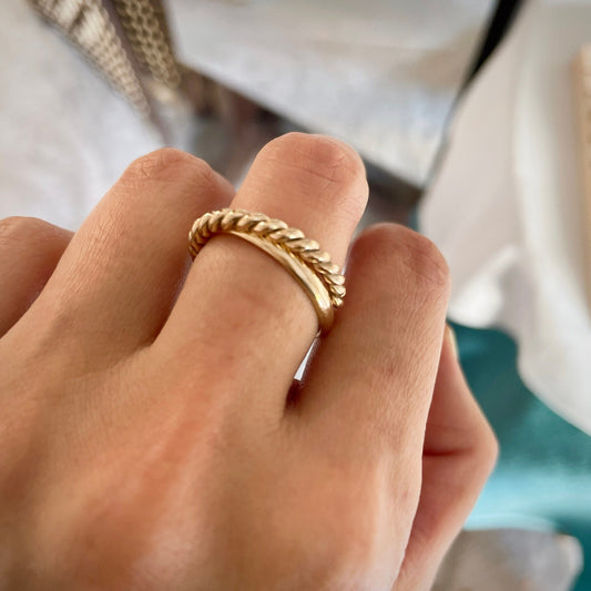 14K Gold Filled Crossing Ring: Minimalist Interlocking Band