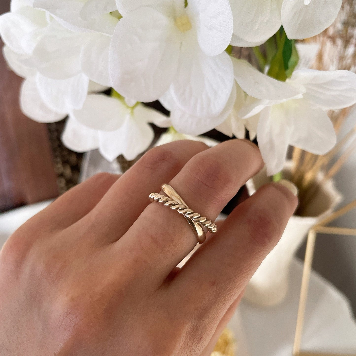 14K Gold Filled Crossing Ring: Minimalist Interlocking Band